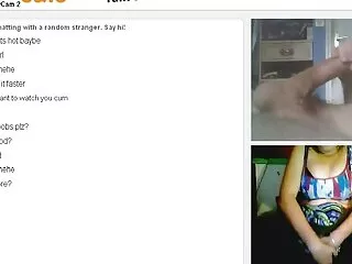 Seductive Mature Sable Renae ზრუნავს თავის ახალგაზრდა BFs Boner