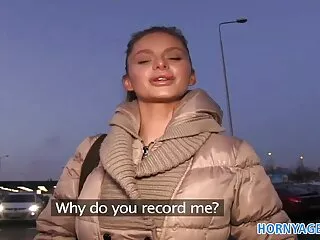 რიინა ფუჯიმოტოს საოცარი კამერის ჩვენება ცხელი საცობის გასწვრივ